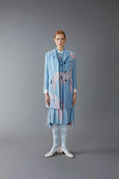 Look 12